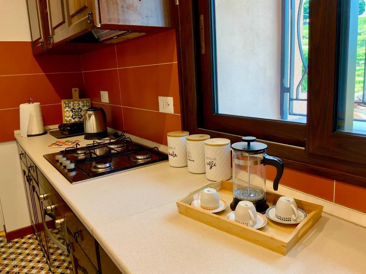 Tenuta Kiwi Dell'Etna Milo Holiday home