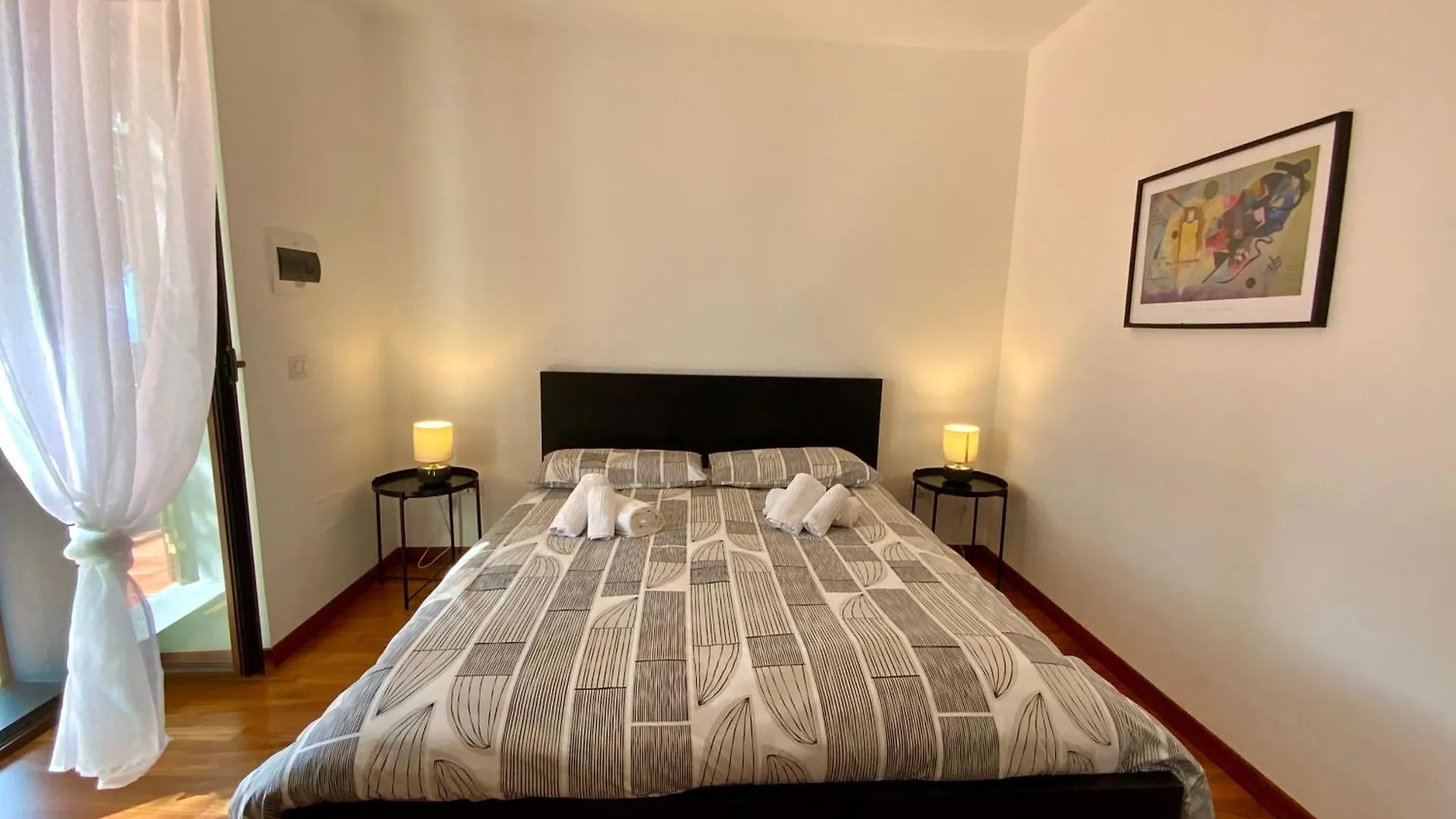 Tenuta Kiwi Dell'Etna Milo Italy
