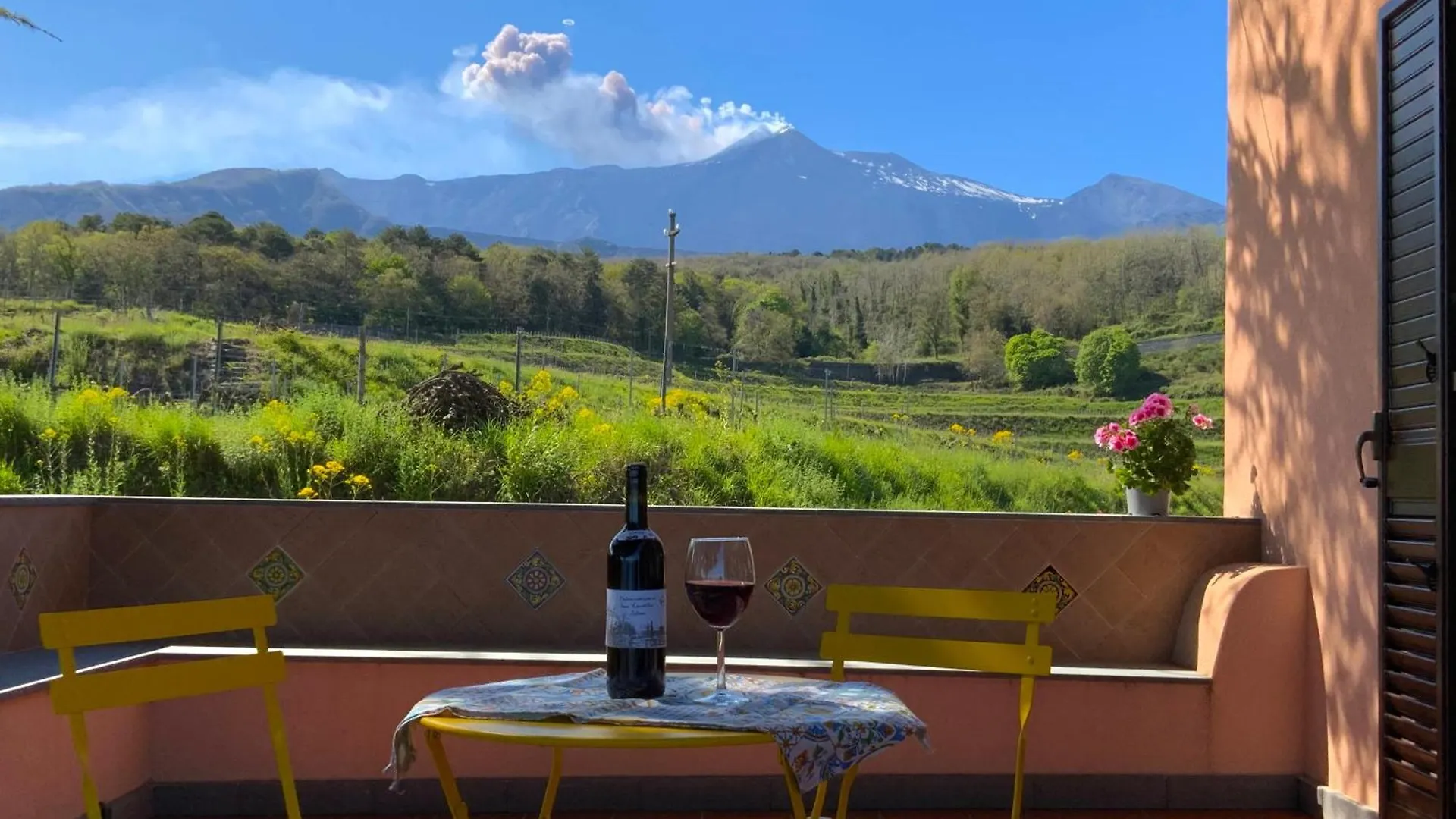 Holiday home Tenuta Kiwi Dell'Etna Milo Italy